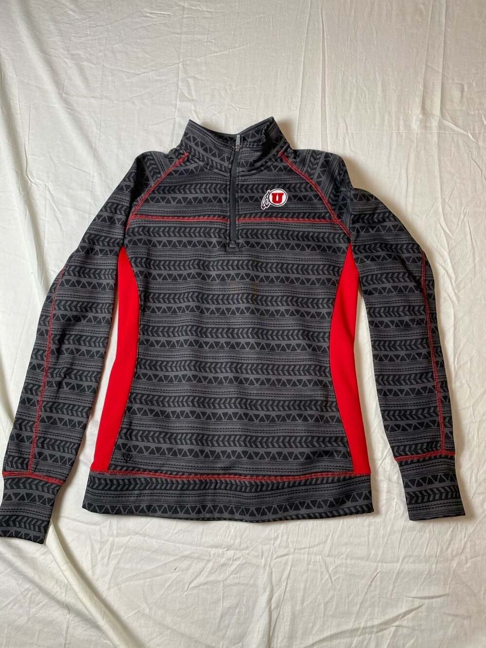 Colosseum U of Utah Women's Large Jacket with Tribal Pattern (1324)